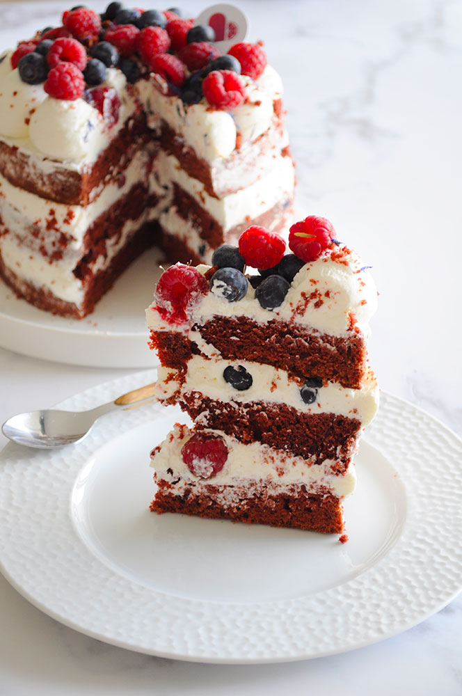 Naked Red Velvet Cake